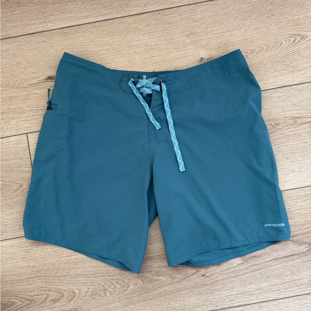 Patagonia Short Women’s Size 10
